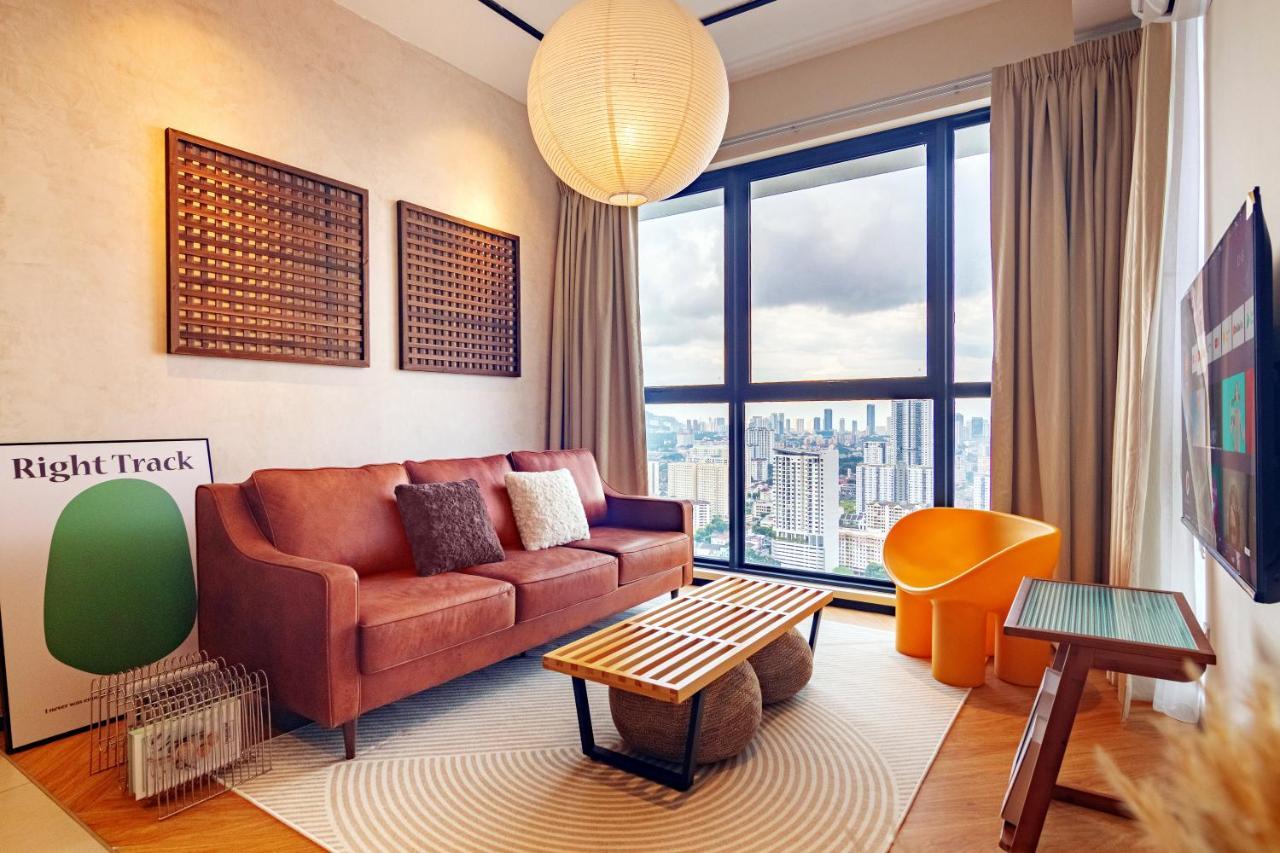 Urban Suites, Classic Collection By Stellar Alv Jelutong Exterior photo